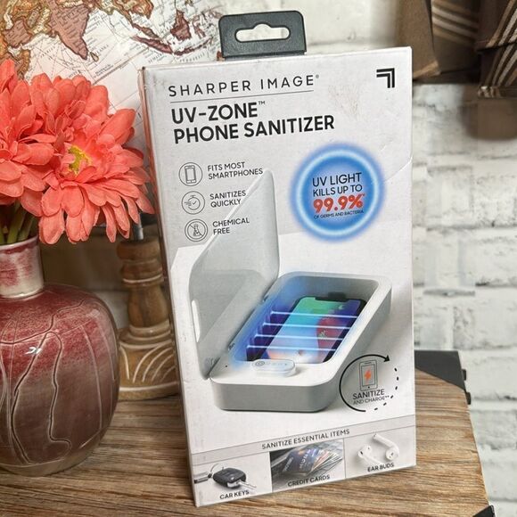 NIB Sharper Image UV Zone Phone Sanitizer Charger - Picture 4 of 7